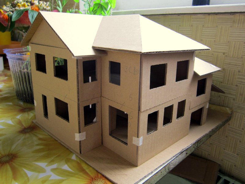 Крыша для картонного домика