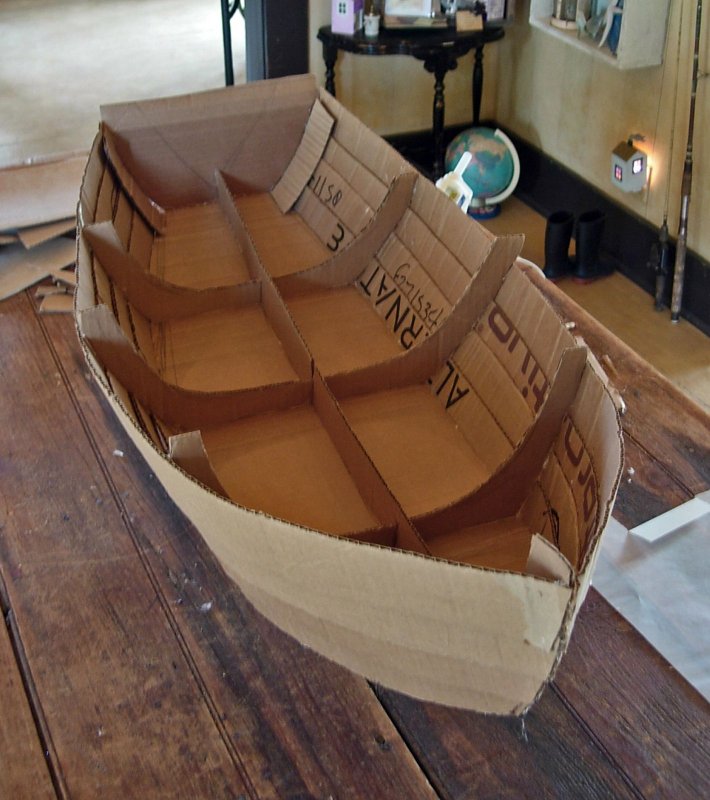 Лодка из картона