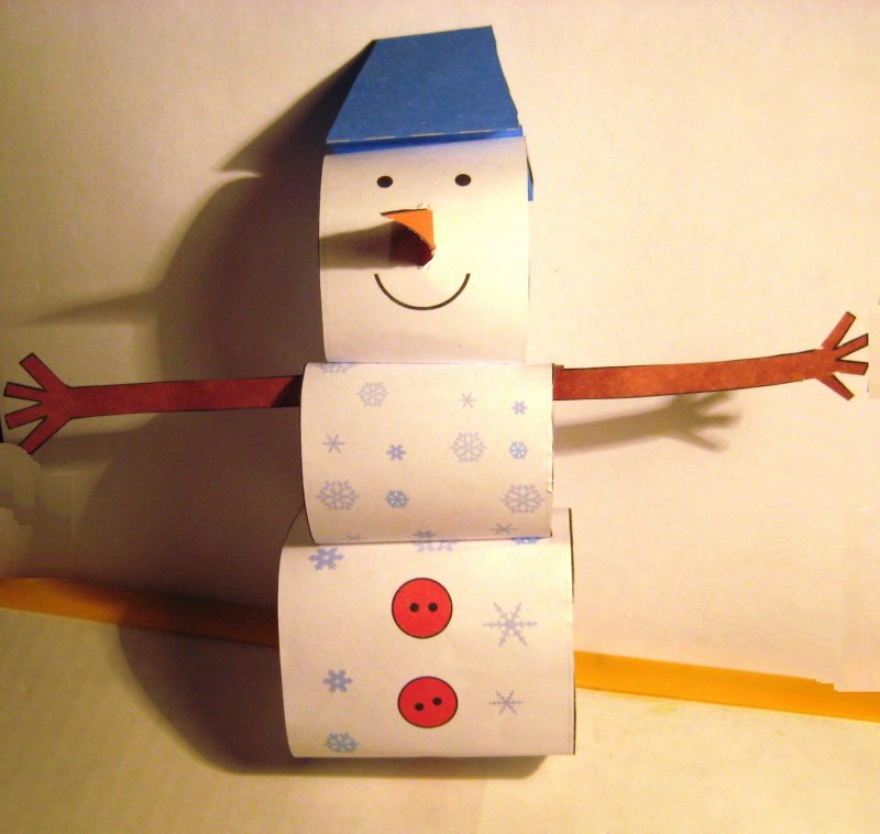 Снеговик из картона своими руками