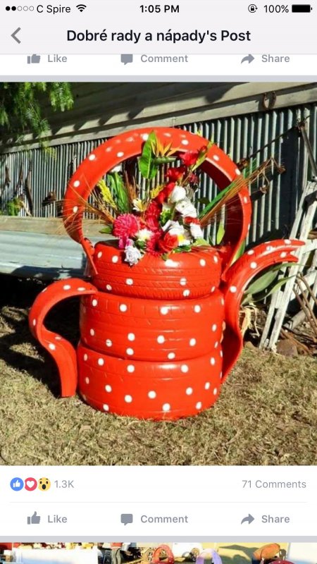 Чайник из колес для сада