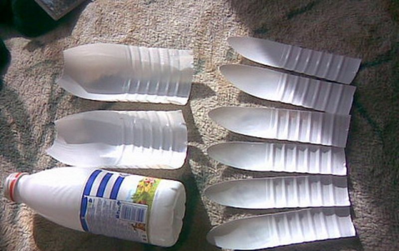 Вазочки из пластиковых бутылок