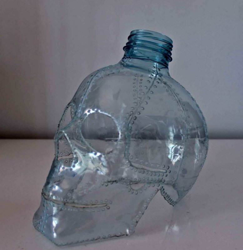 Старинные пластиковые бутылки