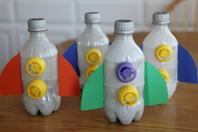 Домик для птиц из пластиковых бутылок