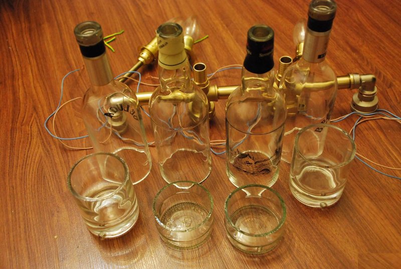 Бутлегерство стаканы из бутылок