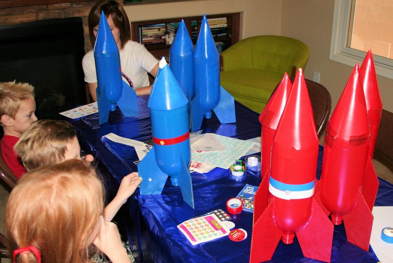 Ракета для детей из поролона
