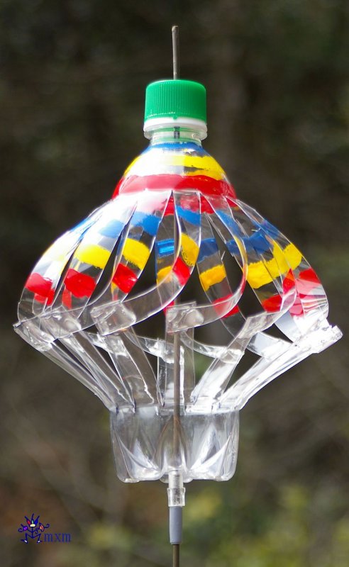 Ветряные вертушки из пластиковых бутылок