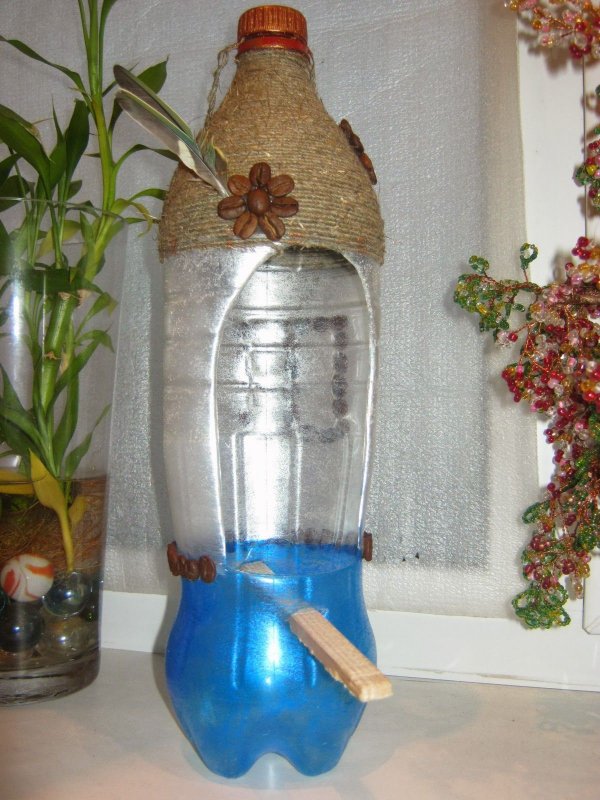 Кормушка из бутылки Шишкин лес