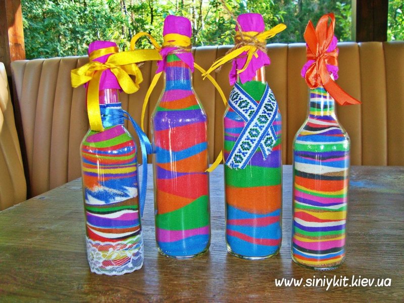 Бутылочки с цветным песком