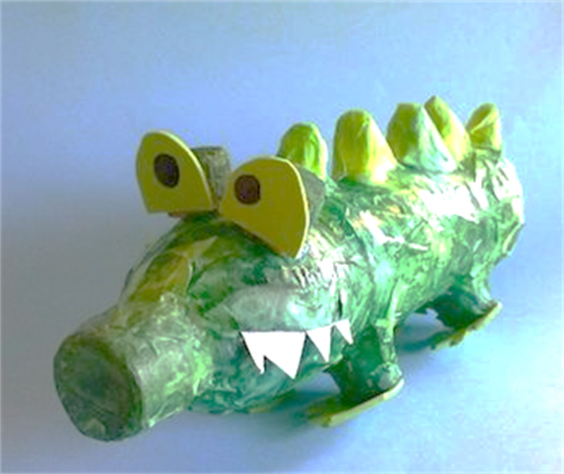 Крокодил из пластиковой бутылки