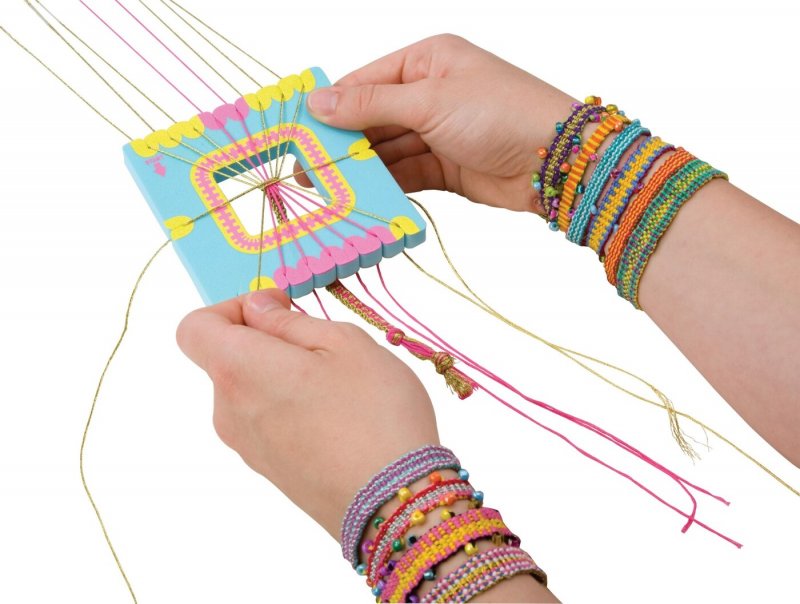 Набор для плетения браслетов из ниток
