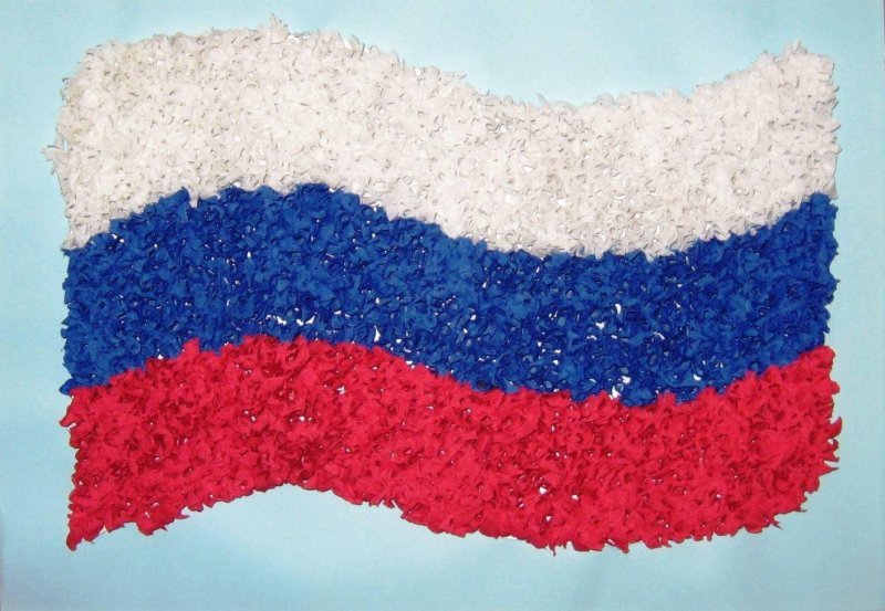 Аппликация к Дню российского флага