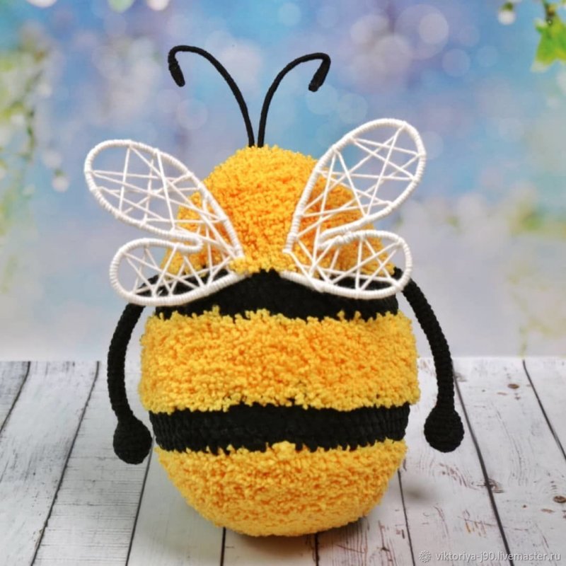 Амигуруми Пчелка