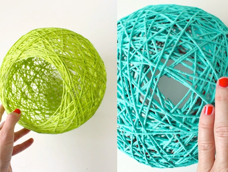 Елочные игрушки из ниток для вязания