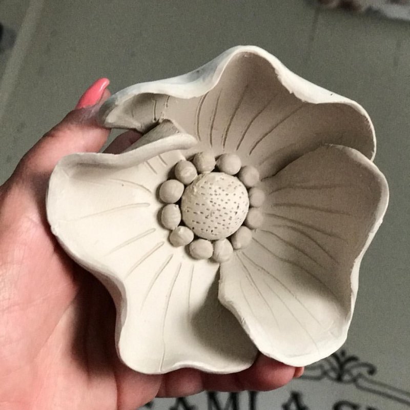 Лепка из глины цветы