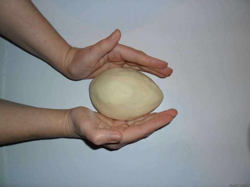 Пасхальное яйцо из соленого теста