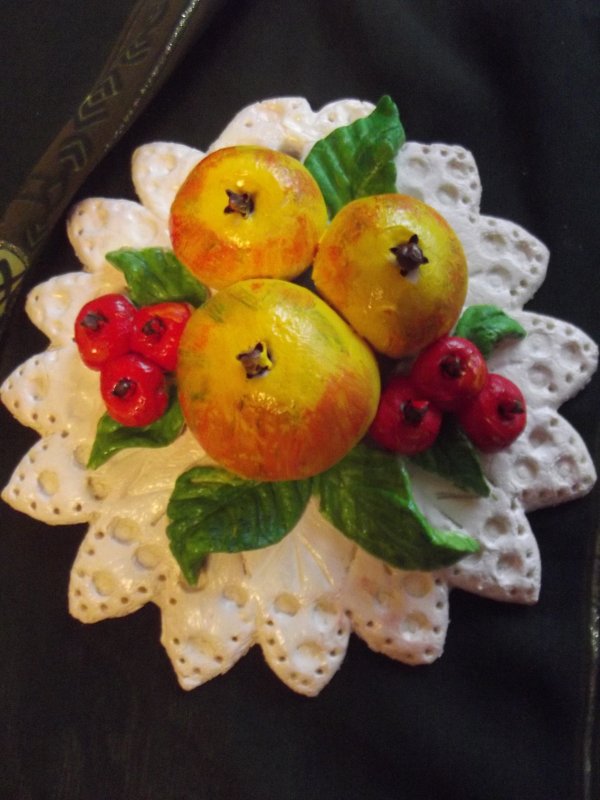 Натюрморт с фруктами из соленого теста