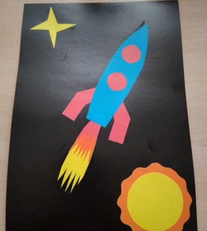 Подарок для детей ко Дню космонавтики