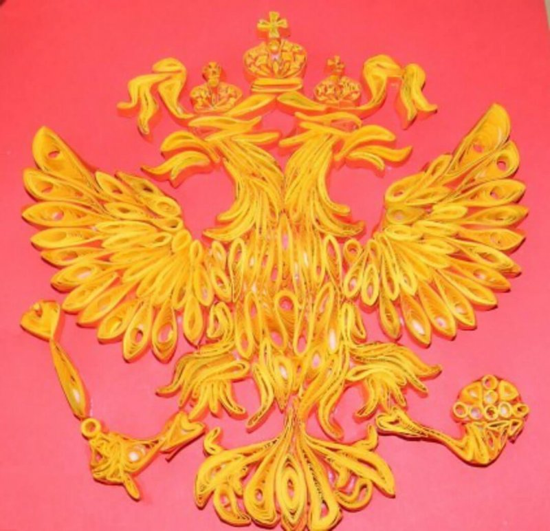 Герб России из квиллинга