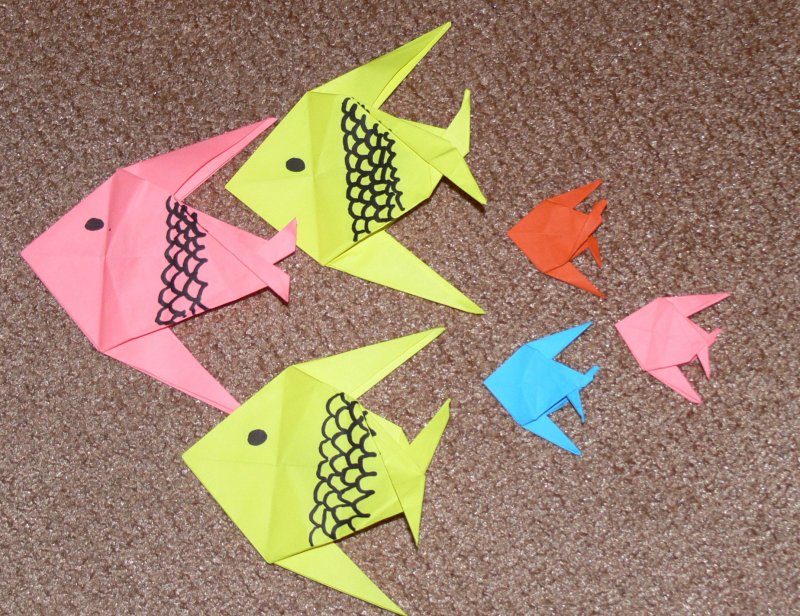 Оригами рыбка Пиранья