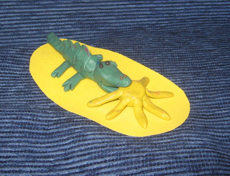 Лепка в детском саду крокодил