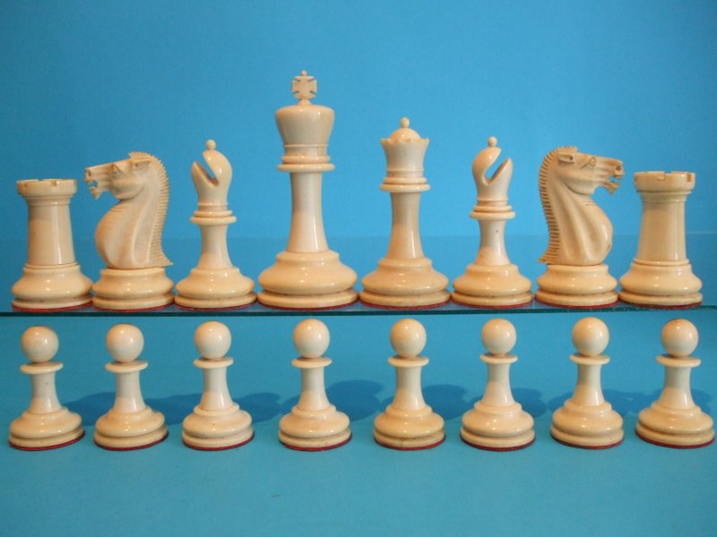 Шахматные фигуры Франция 19 век