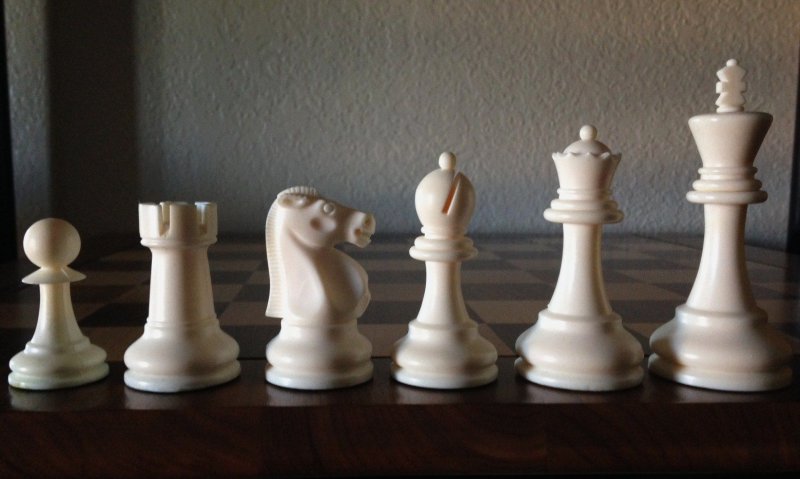 Советские шахмататные фигуры