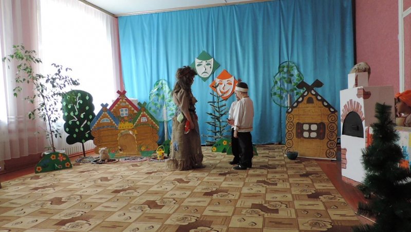 Декорации к сказке в детском саду