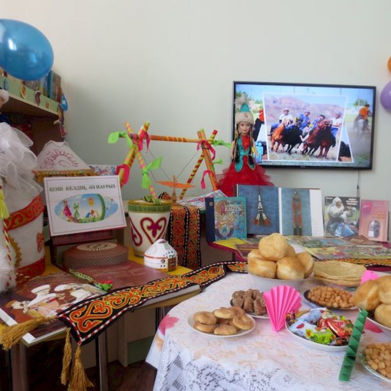 Украшение игровой комнаты для казахского праздника Наурыз