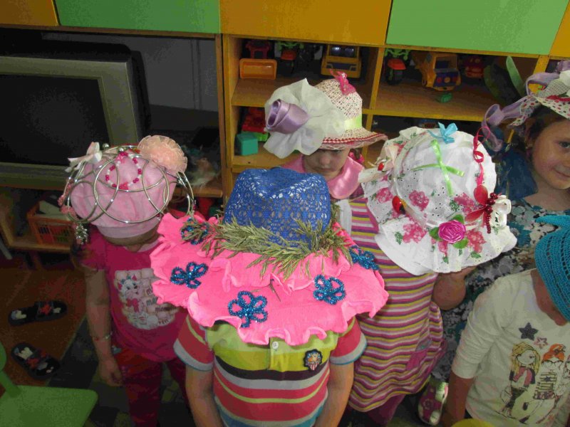Осенняя шляпка в детский сад