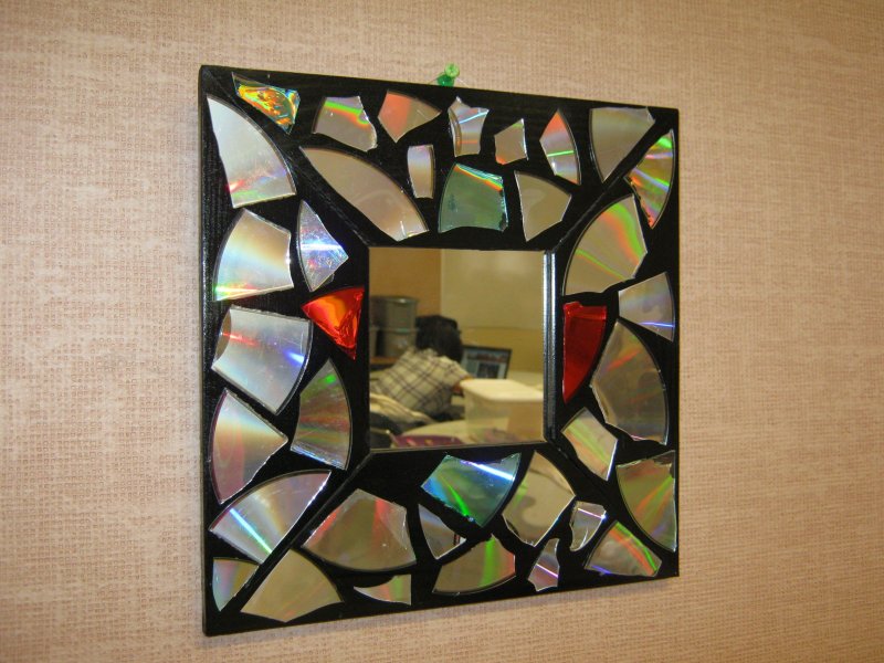 Зеркало из компакт дисков