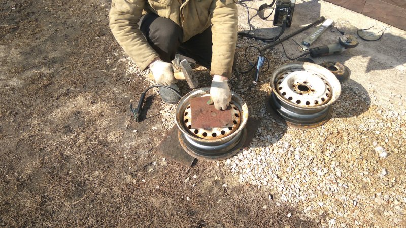 Печка из колесного диска