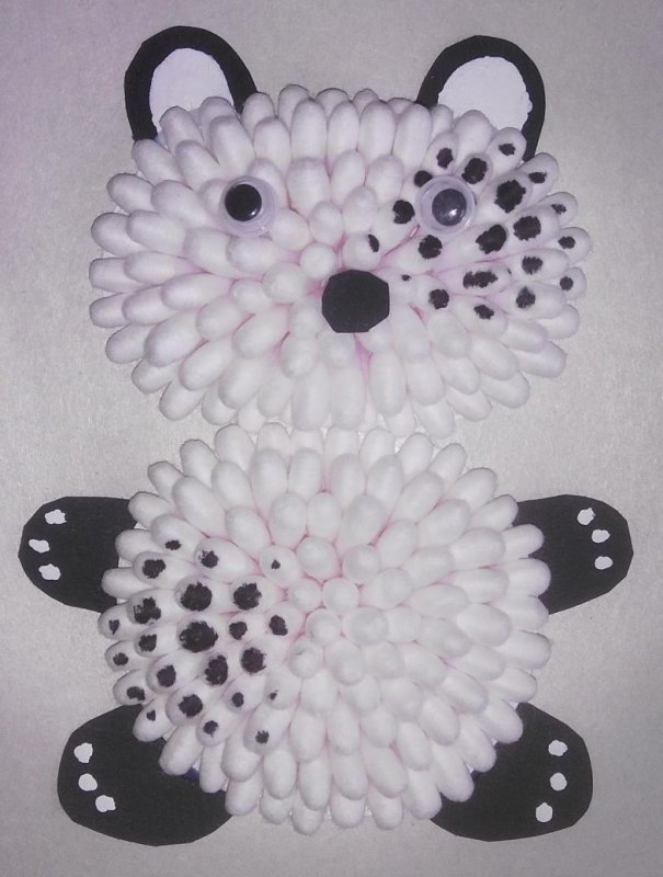 Поделка Панда из ватных палочек