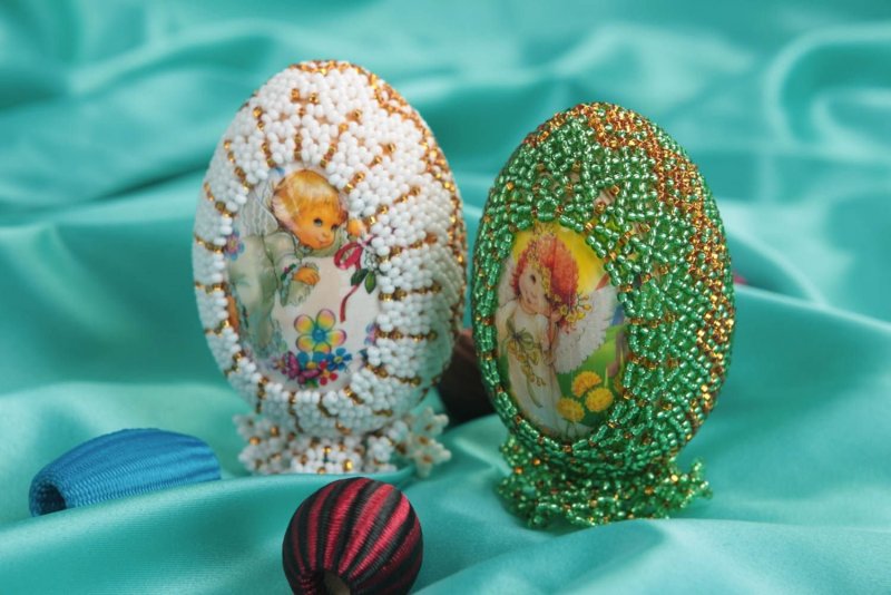 Сувенирные пасхальные яйца своими руками из ткани