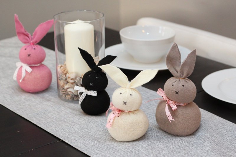 Easy hand made Easter Bunnies