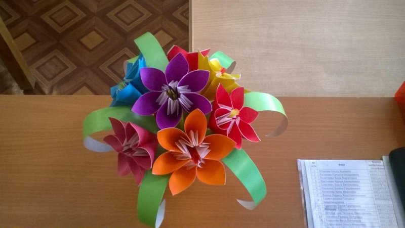 Цветик семицветик поделка из бумаги для детей