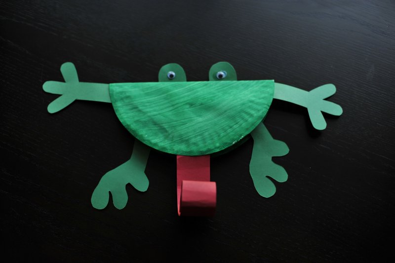 Игрушка лягушка из ткани