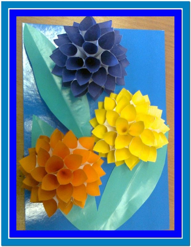 Цветы из цветной бумаги для открытки