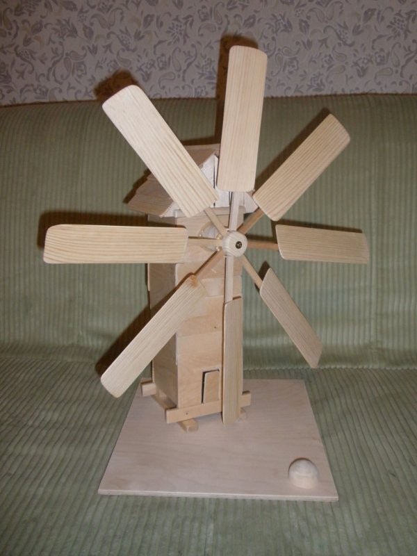 Бумажная вертушка игрушка средняя группа