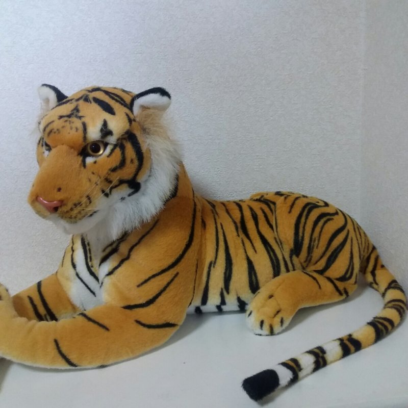 Тигр интерьерная игрушка