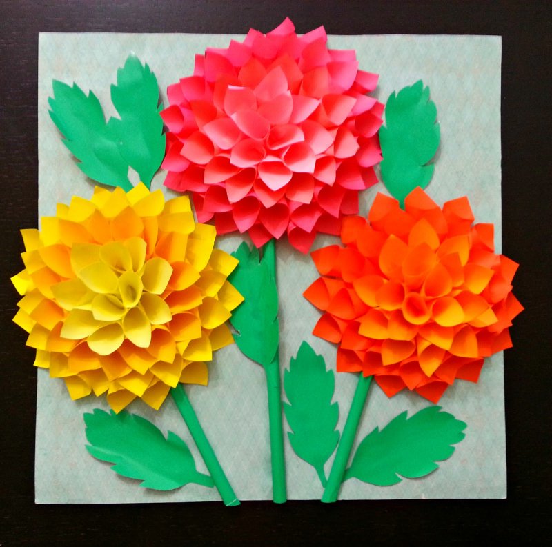 Объемные цветы из цветной бумаги для детей
