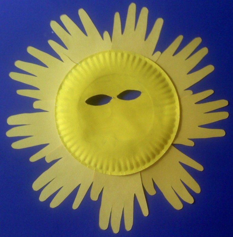 Солнце из гофрированной бумаги