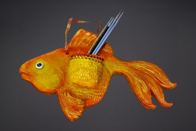 Поделка Золотая рыбка из монет