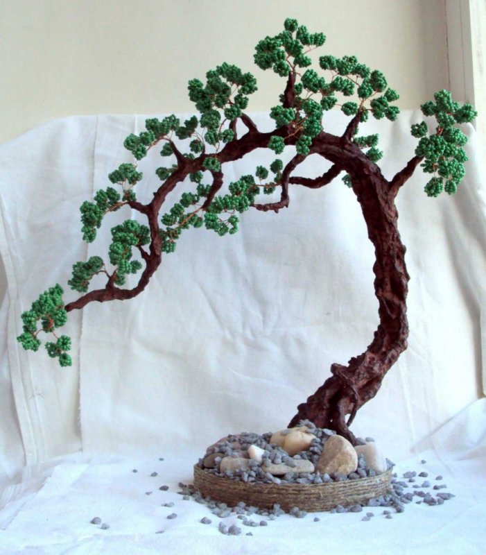 Бисер бонсай дерево