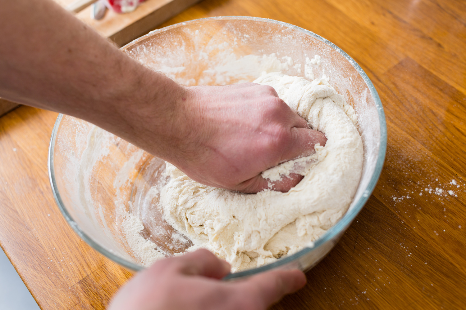 что делать если тесто прилипает к рукам для пиццы фото 106