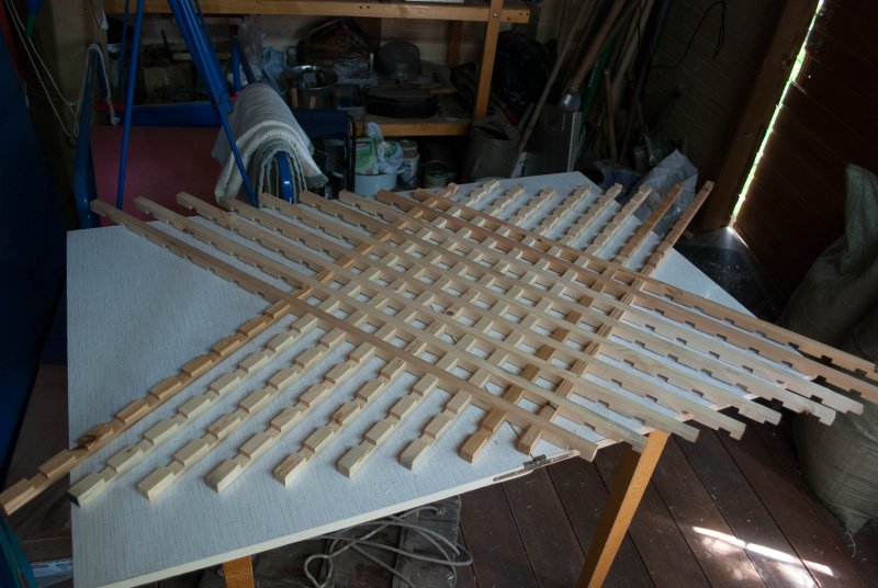 Вешалка actuel деревянная 12 крючков