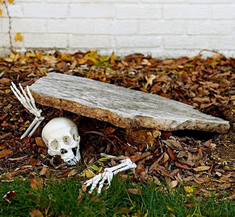 Декор для Хэллоуина скелет