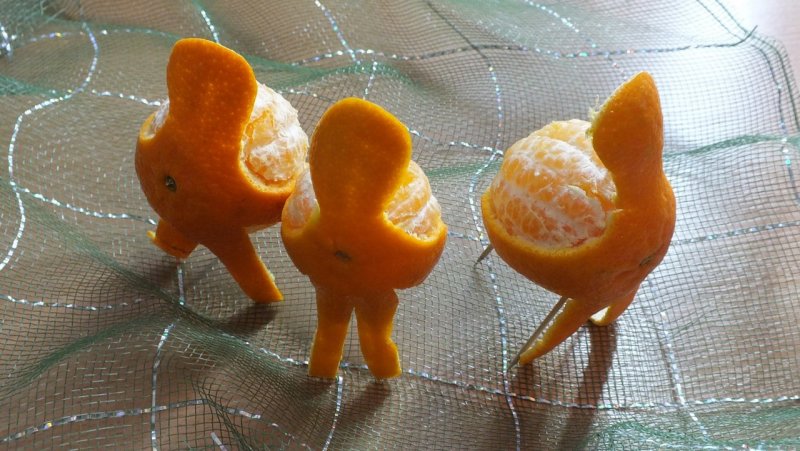 Фигурки из апельсинов