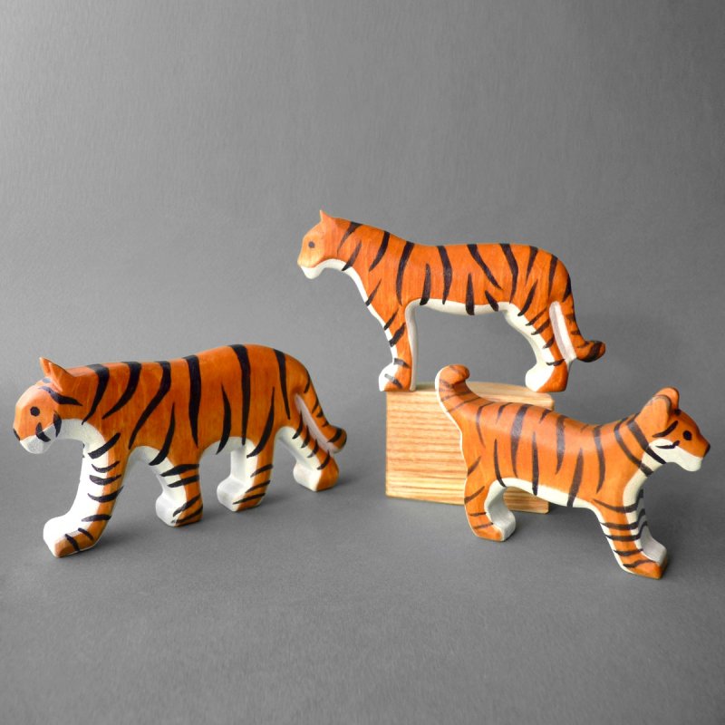 Игрушки из фетра тигр