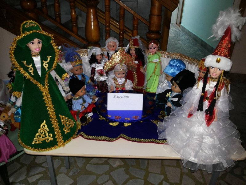 Куклы в национальных костюмах народов Поволжья