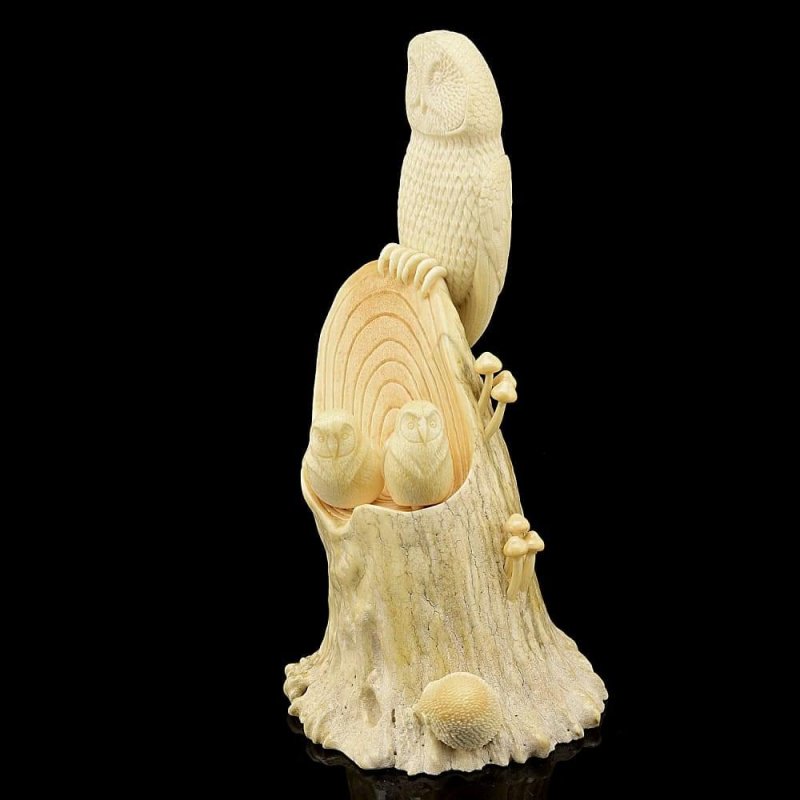 Сова скульптура из бивня мамонта